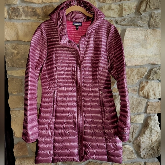 Patagonia Jackets & Blazers - Patagonia Lightweight Fiona Parka M Oxblood Red 600 Fill